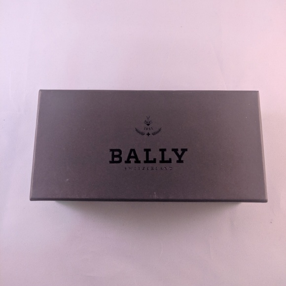 Bally UV Protected Oval Sunglasses BY4038 Gunmetal
